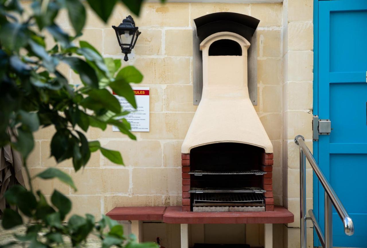 Quayside Apartment Marsaxlokk
