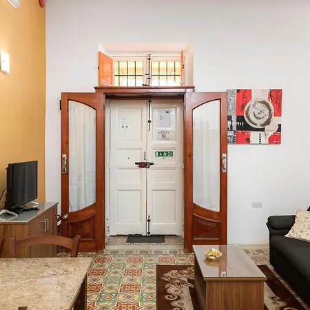 Quayside Apartments Marsaxlokk Exterior photo