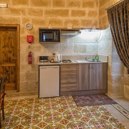 Quayside Apartments Marsaxlokk Exterior photo
