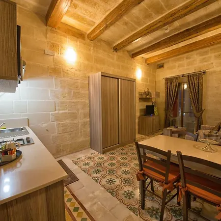 Quayside Apartments Marsaxlokk Exterior photo