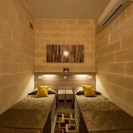 Quayside Apartments Marsaxlokk Exterior photo